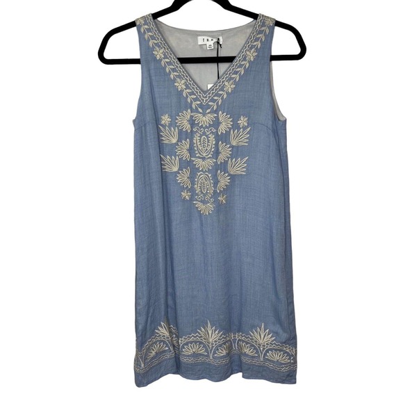 New THML Womens Blue Cream Embroidered Double Lined To The Knee Dress Size XS